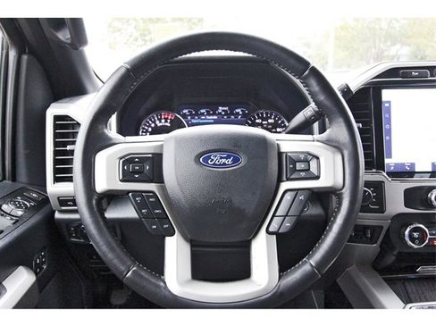 Used 2022 Ford F250 Lariat w/ Lariat Ultimate Package image 13