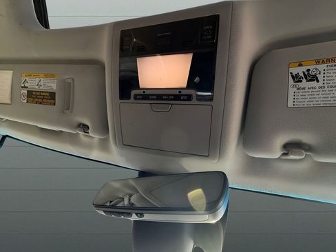 Used 2016 Toyota Land Cruiser w/ Four Season Floor Mat Package image 15