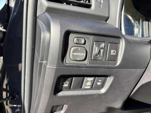 Used 2024 Toyota 4Runner Limited image 23