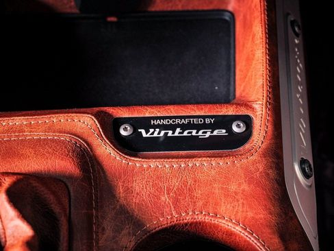 Used 2024 Ford Bronco Black Diamond image 34