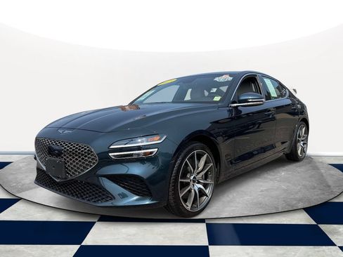 Certified 2025 Genesis G70 2.5T AWD/4WD image 2