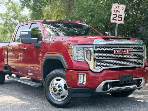 Used 2020 GMC Sierra 3500 Denali w/ Denali Ultimate Package AWD/4WD image 2