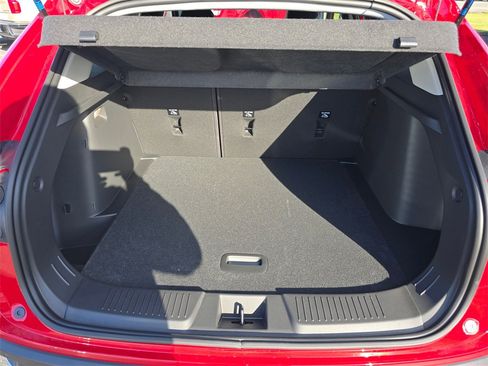 New 2026 Chevrolet Trax LT w/ Driver Confidence Package image 10