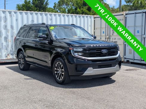 Certified 2025 Ford Expedition Platinum AWD/4WD image 3