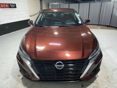 Used 2023 Nissan Altima 2.5 SV image 6