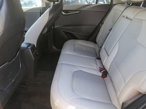 Used 2023 Kia Niro EX Touring image 19