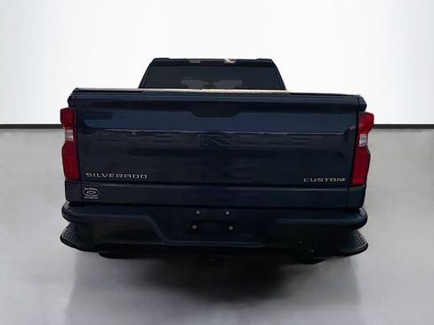 Used 2021 Chevrolet Silverado 1500 Custom Trail Boss AWD/4WD image 8