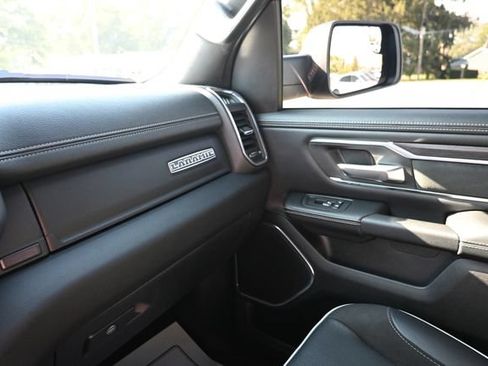 Used 2025 RAM 1500 Laramie w/ Sport Appearance Package AWD/4WD image 28