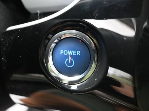 Used 2022 Toyota Prius LE FWD image 21