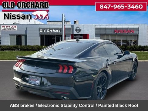 Used 2024 Ford Mustang Coupe RWD image 6