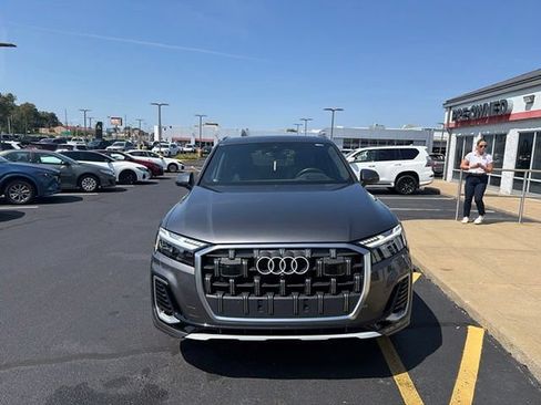 Used 2025 Audi Q7 3.0T Prestige AWD/4WD image 7