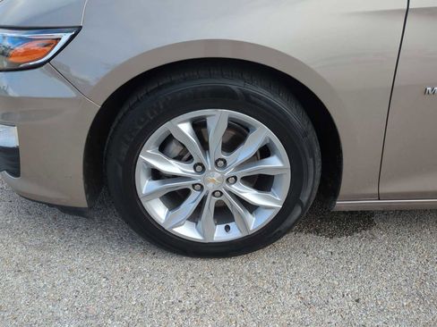 Used 2023 Chevrolet Malibu LT image 34