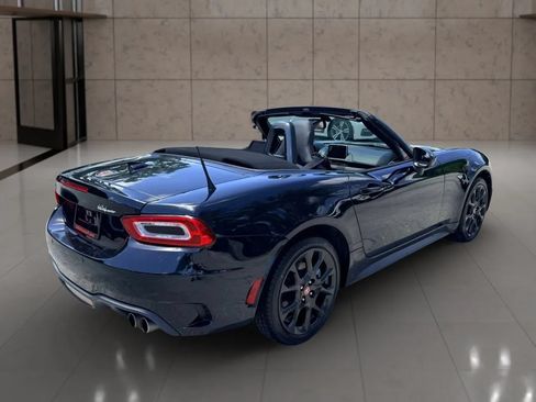 Used 2019 FIAT 124 Spider Abarth w/ Convenience Group RWD image 3