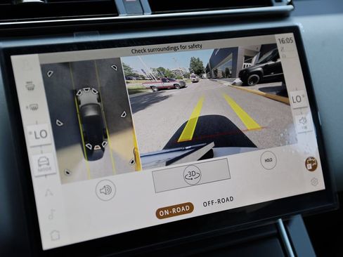 New 2026 Land Rover Range Rover Velar S AWD/4WD image 8