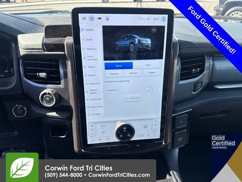 Used 2025 Ford F150 Lightning Lariat AWD/4WD image 14