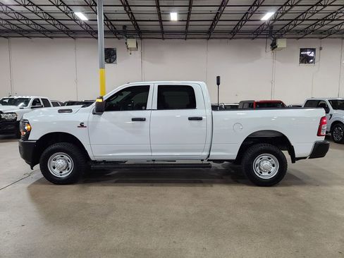 Used 2023 RAM 2500 Tradesman AWD/4WD image 7