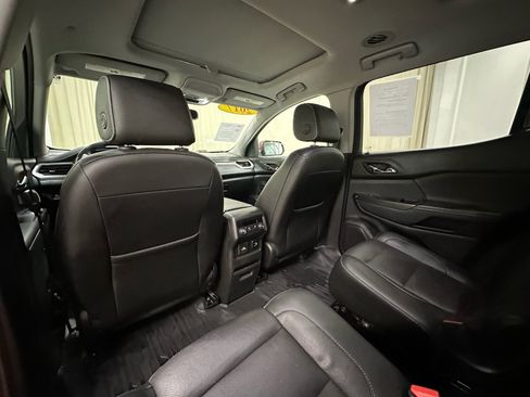 Used 2017 GMC Acadia SLT FWD image 23