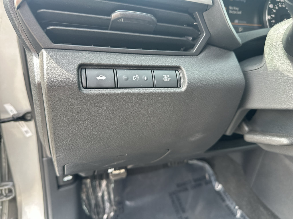 Used 2024 Nissan Altima 2.5 SV FWD image 20