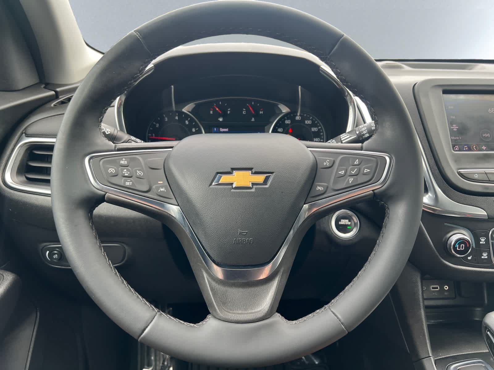 Certified 2024 Chevrolet Equinox LT AWD/4WD image 17