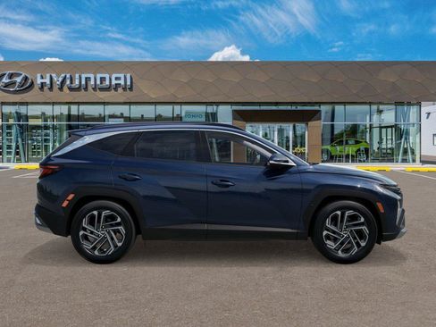 New 2026 Hyundai Tucson SEL Plus FWD image 24