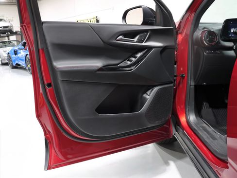 Used 2026 Chevrolet Equinox RS w/ Convenience Package III FWD image 70