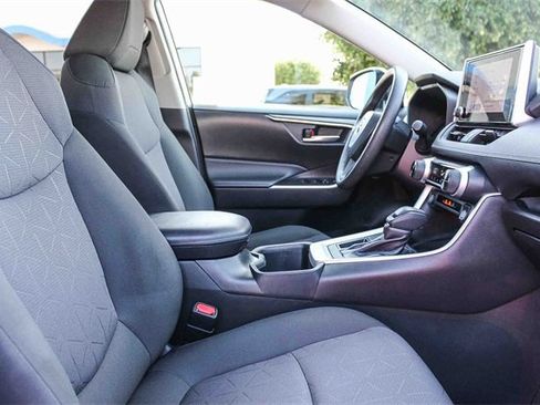 Used 2023 Toyota RAV4 XLE image 19