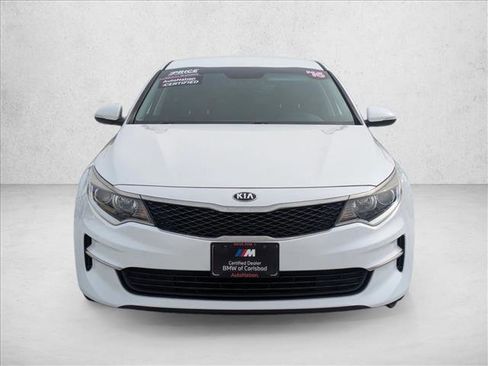 Used 2016 Kia Optima LX image 2