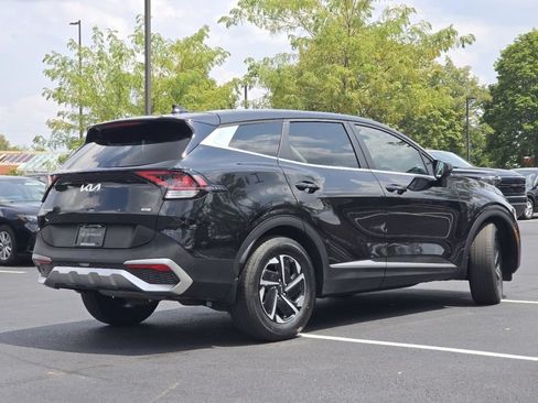 Used 2025 Kia Sportage LX FWD image 15