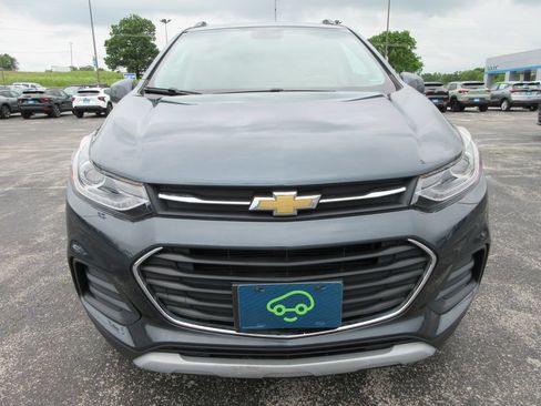 Certified 2021 Chevrolet Trax LT AWD/4WD image 8