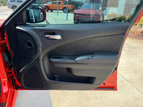 Used 2023 Dodge Charger R/T w/ Plus Group RWD image 31