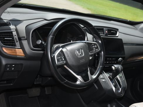 Used 2018 Honda CR-V Touring image 9
