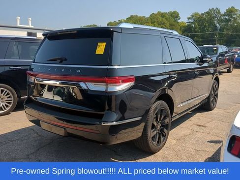 Used 2024 Lincoln Navigator Reserve AWD/4WD image 4