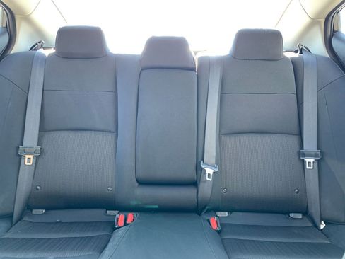 Used 2025 Nissan Altima 2.5 SV image 38