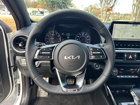 Used 2023 Kia Forte GT-Line w/ GT-Line Premium Package image 28