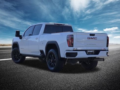 Used 2024 GMC Sierra 3500 AT4 w/ AT4 Premium Plus Package image 23