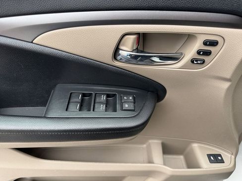 Used 2021 Honda Pilot EX-L image 11