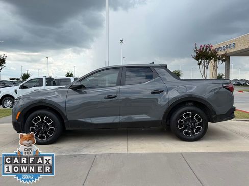 Used 2023 Hyundai Santa Cruz SE AWD/4WD image 9
