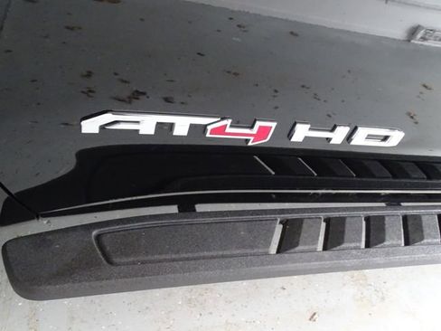 Used 2024 GMC Sierra 2500 AT4 w/ AT4 Premium Plus Package AWD/4WD image 26