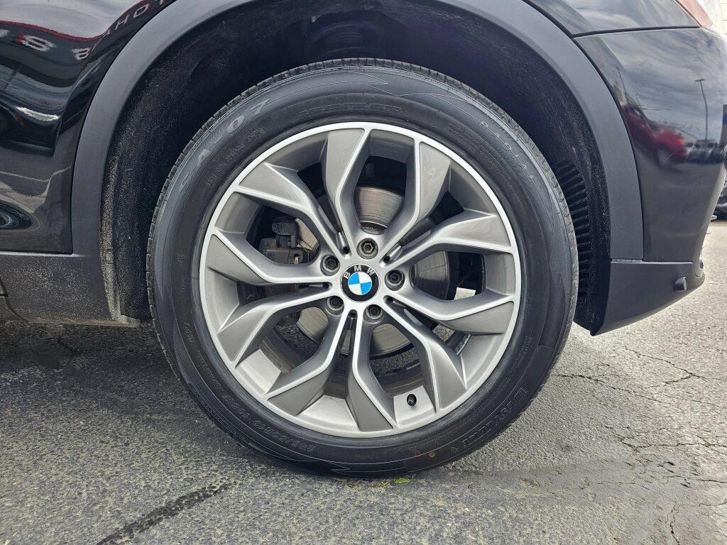 Used 2017 BMW X3 xDrive28i AWD/4WD image 9