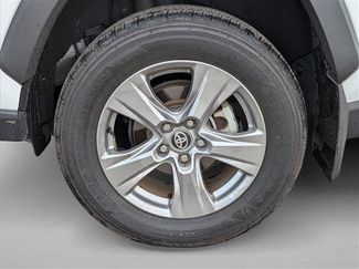 Used 2024 Toyota RAV4 XLE w/ Convenience Package AWD/4WD video 3