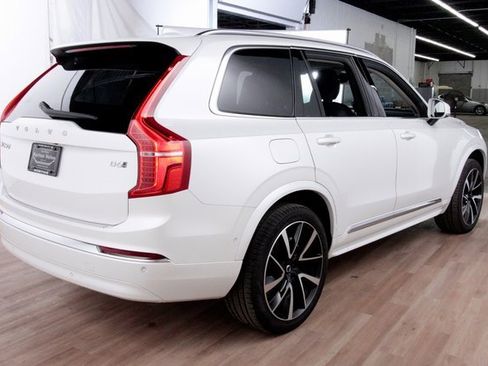 Certified 2025 Volvo XC90 B6 Plus w/ Protection Package Premier image 4