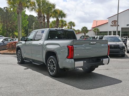 Used 2024 Toyota Tundra Limited AWD/4WD image 3