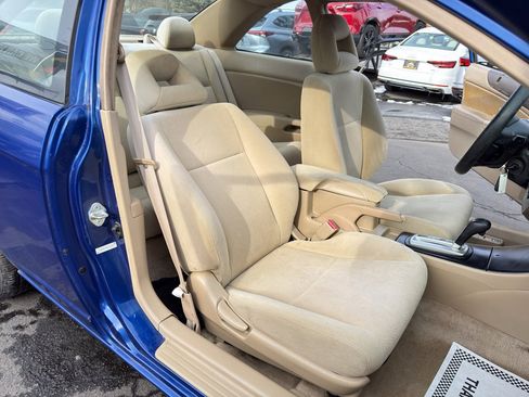 Used 2004 Honda Civic EX image 13