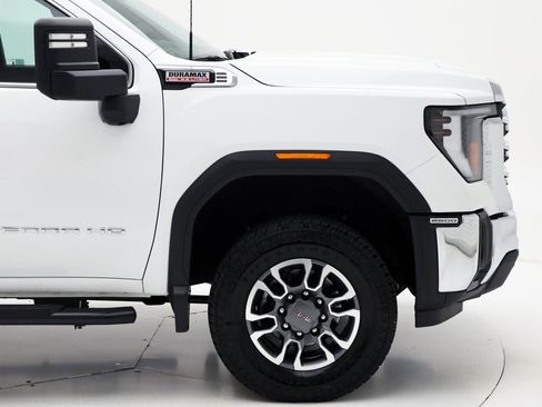 Used 2024 GMC Sierra 2500 SLE image 4