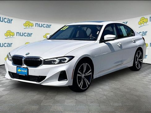 Used 2023 BMW 330i xDrive Sedan w/ Premium Package AWD/4WD image 3