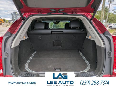 Used 2016 Cadillac SRX Luxury w/ Driver Awareness Package FWD image 10