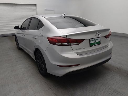 Used 2018 Hyundai Elantra SEL FWD image 5