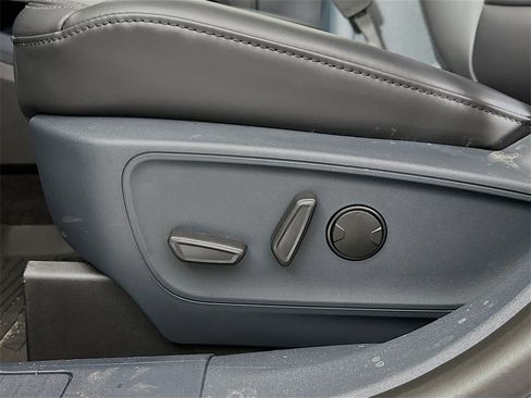 New 2026 Ford Maverick Lariat w/ Black Appearance Package image 22