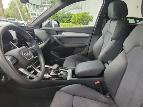 Used 2024 Audi Q5 e Premium Plus w/ Premium Plus Package AWD/4WD image 11