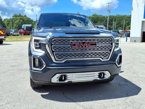 Used 2022 GMC Sierra 1500 Denali w/ Denali Premium Package AWD/4WD image 2